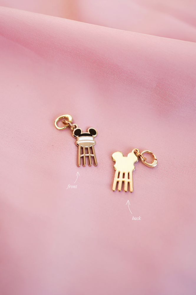 Earful Tower MGM 18k Gold Charm