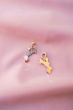 Epcot Wand 18k Gold Charm