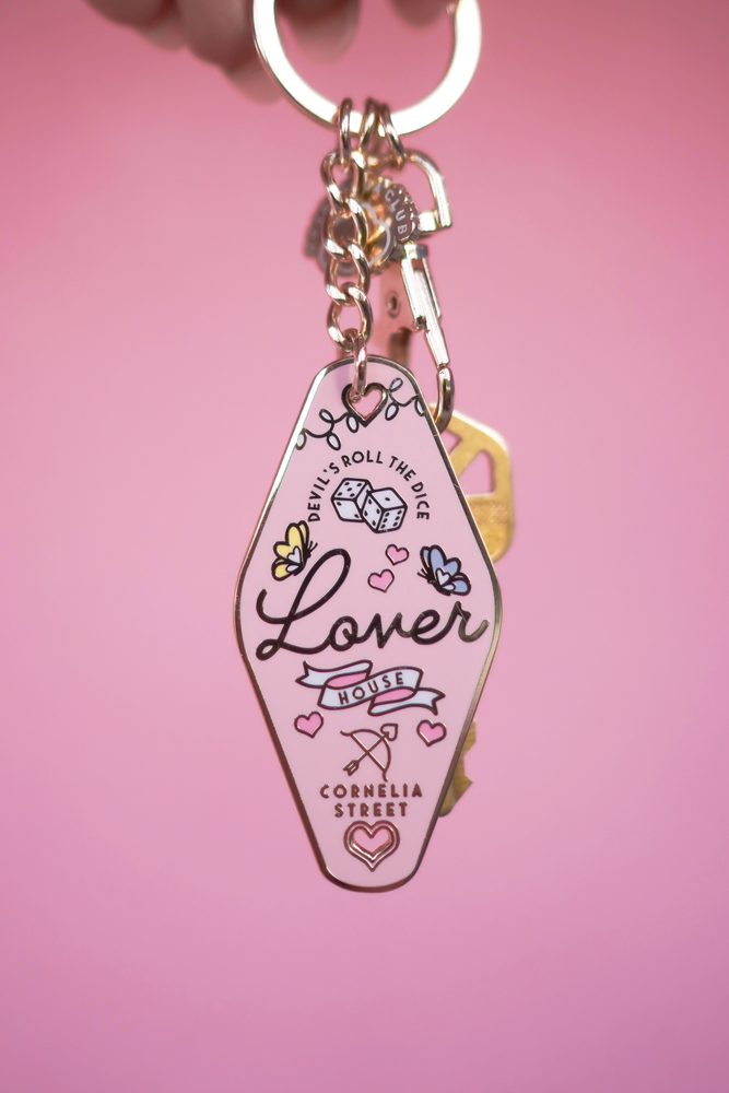 Lover House Taylor Swift Motel Keychain – GrapeSodaClub
